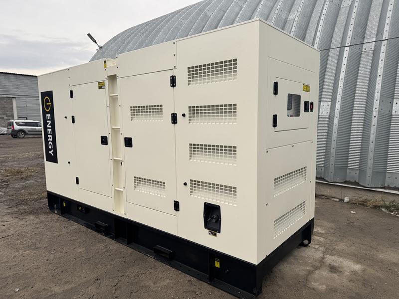 Дизельный генератор ENERGY 200 кВт в кожухе на базе двигателя Weichai для добывающей компании