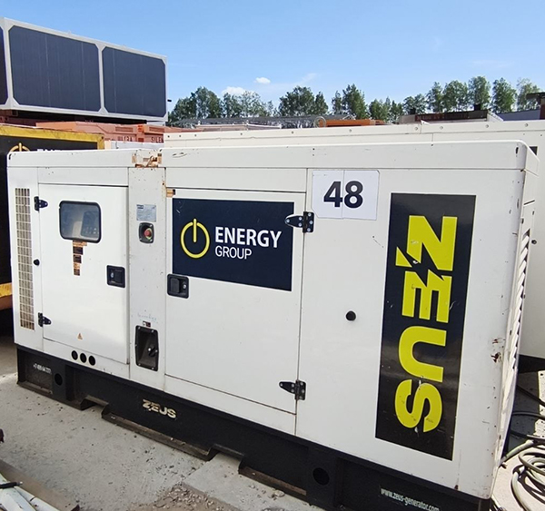 Дизельный генератор ZEUS AD110-T400C в кожухе
