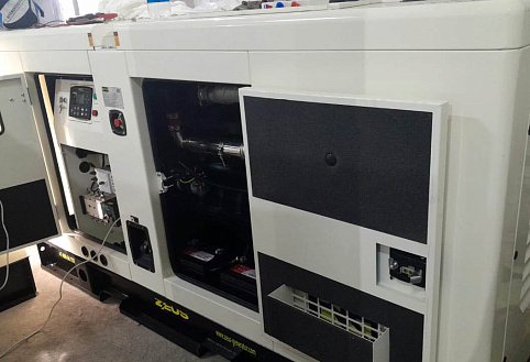 Дизельный генератор Zeus AD50-T400R для частного дома Дизельный генератор Zeus AD50-T400R для частного дома