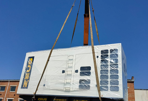 Дизельный генератор Zeus AD50-T400R в шумозащитном кожухе, на базе промышленного двигателя Ricardo