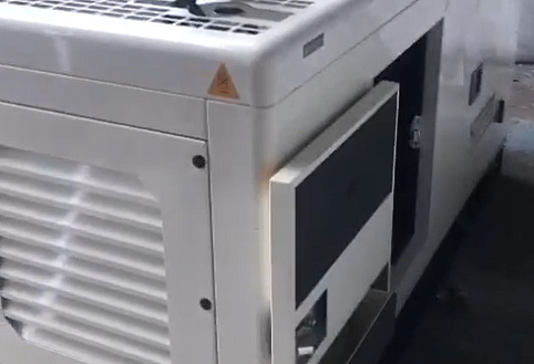 Дизельный генератор Ricardo 50 кВт в шумозащитном кожухе – для строительной компании