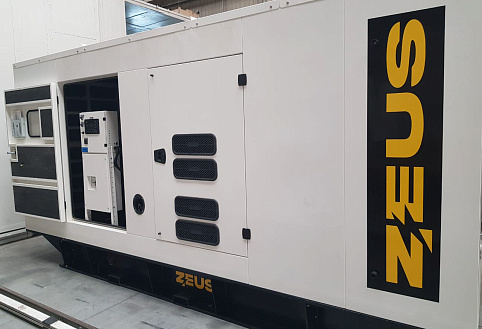 Дизельный генератор Zeus на 50 кВт в шумозащитном кожухе – для строительства шахты