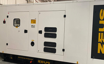 Дизельный генератор ZEUS 150 кВт с двигателем Ricardo – для строительной компании